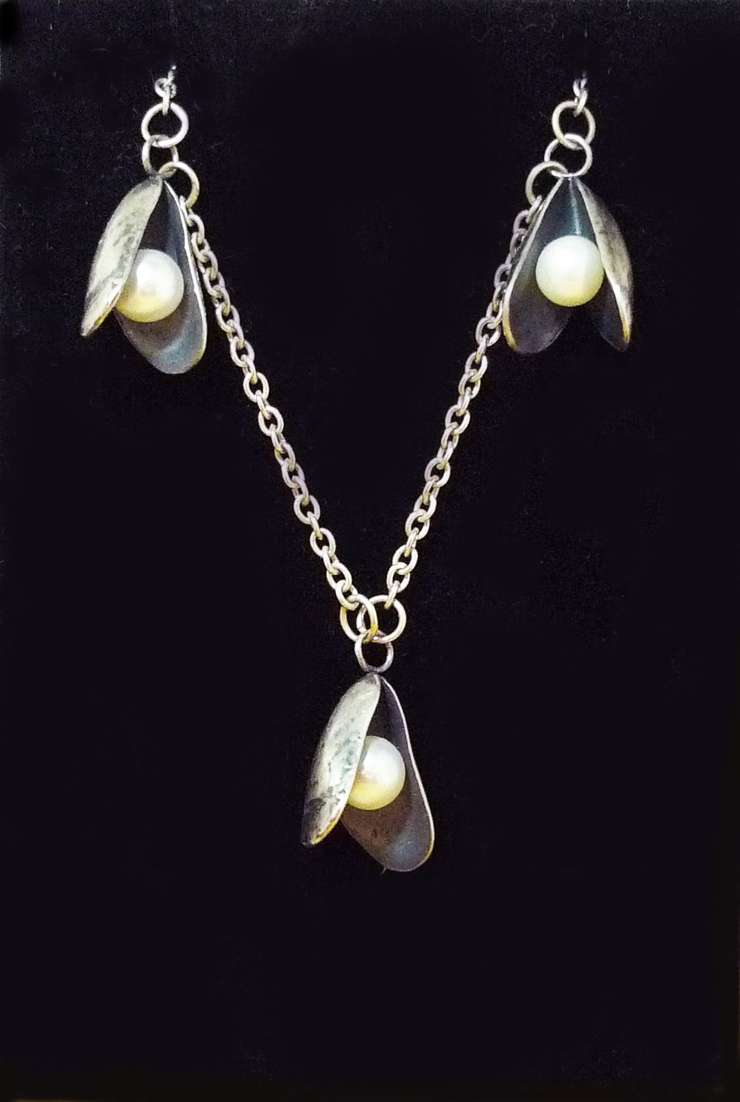 Oxidised Silver Mussel Necklace